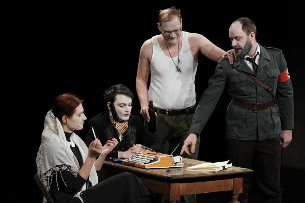 Teritoriální tyjátr - Jiří Volák: Družstvo Ďáblice