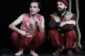 Soliter_Strazci-tadz_mahalu.1webp