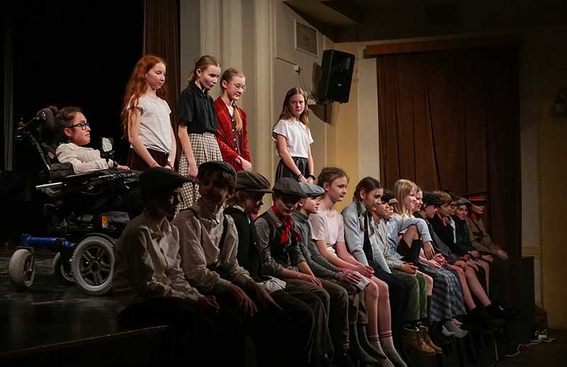 Aleny Bruthansové / DENÍKY & František Tichý / NEPŘÁTELÉ