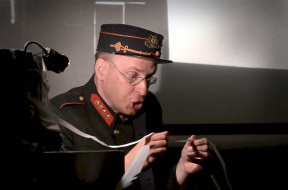 Nelkej, Čechie! foto Bažantova loutkářská družina_result