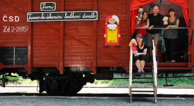 turnovske_zeleznicni_divadlo