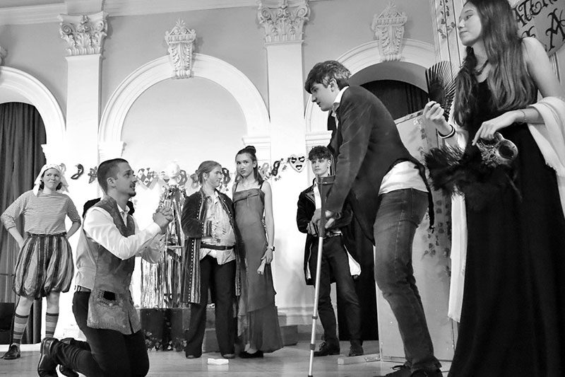 DS Gymnázium Jana Nerudy / Carlo Goldoni / LHÁŘ