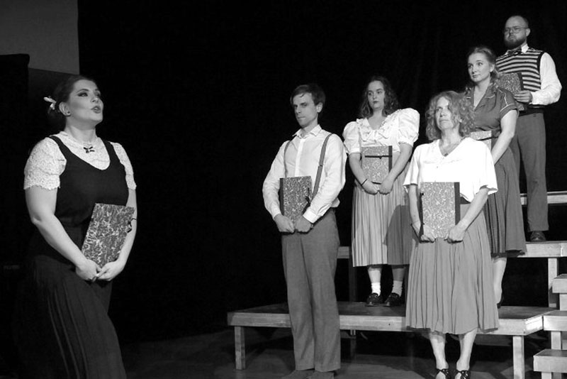 Divadelní kolektiv KOPR / Jaroslav Žák, Hana Burešová / ŠKOLA ZÁKLAD ŽIVOTA