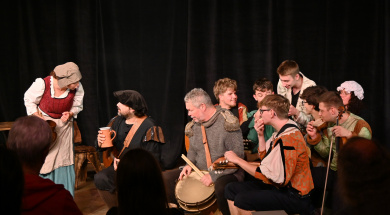 DS Tyl Rakovník Tyl, Nezbedný bakalář