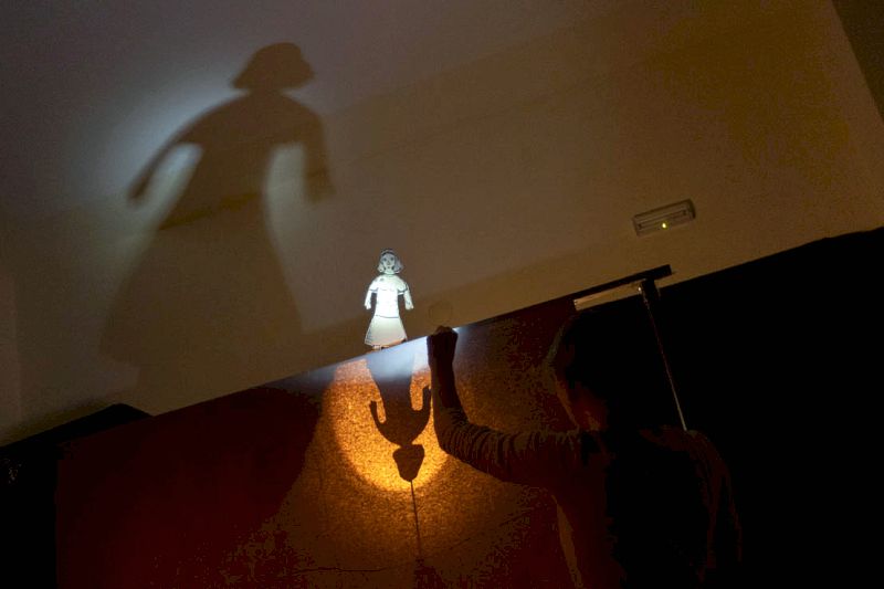 Budiž stín! 2025 / Ecityk Frgál na nitkách, Brno 