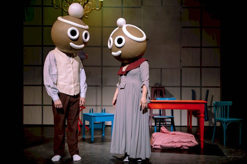 Divadlo Alfa / Ole! Andersen! Pohádky pana Zavřiočky