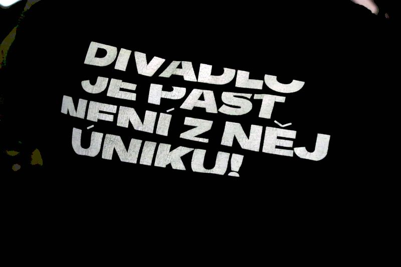 Projekt Amatéři sobě! byl zahájen v&nbsp;pražské Galaxii