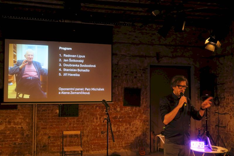 Císařovy nové šaty 2026 / Moderátor sympozia Ivo Kristián Kubák