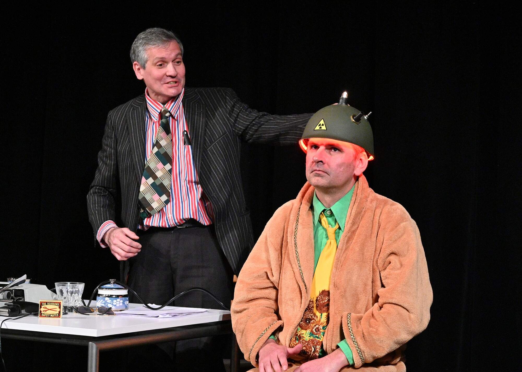 Divadelní Kojetín ovládli netradiční čerti a andělé 